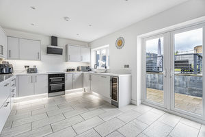 Kitchen/Diner- click for photo gallery